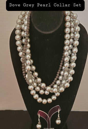 Grey Pearl Collar