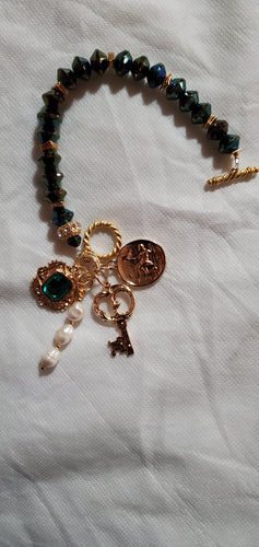 Czech crystal toggle bracelet VI