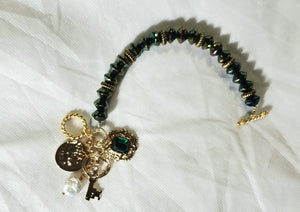 Czech crystal toggle bracelet I
